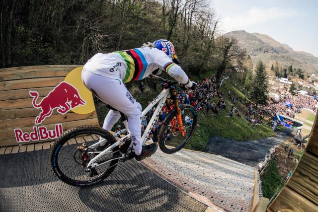 2022 UCI Dağ Bisikleti Dünya Kupası'nın tüm heyecanı sadece Red Bull TV'de