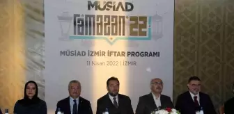 MÜSİAD İzmir'den iftar yemeği