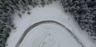 Beyaza bürünen Ilgaz Dağı, kartpostallık görüntüler oluşturdu