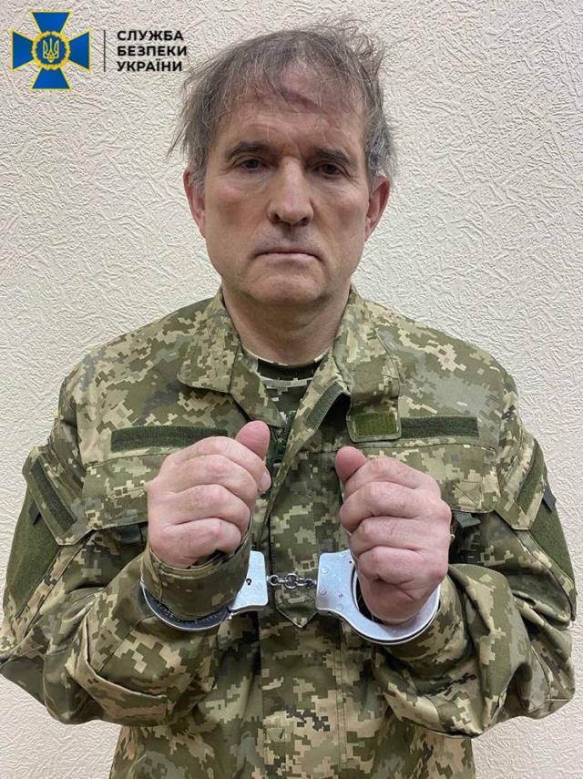 Putin'in yakını Ukrayna'da yakalandı! Zelenski, teslim etme karşılığında Rusların elindeki vatandaşlarını istedi Putin'in yakını Ukrayna'da yakalandı! Zelenski, teslim etme karşılığında Rusların elindeki vatandaşlarını istedi