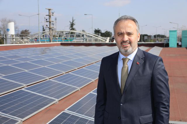 Yeşil Bursa'nın enerjisi doğadan! Büyükşehir belediyesinin projeleri büyüyor, atık çamuru bile elektriğe dönüşüyor