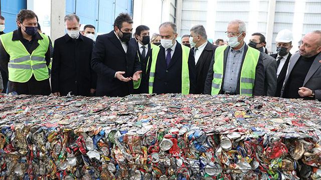 Yeşil Bursa'nın enerjisi doğadan! Büyükşehir belediyesinin projeleri büyüyor, atık çamuru bile elektriğe dönüşüyor