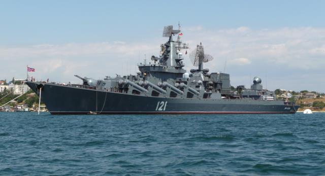 Ukrayna'dan Rusya'ya ağır darbe! 510 mürettebatlı 'Moskova' gemisini Neptün füzeleriyle vurdular