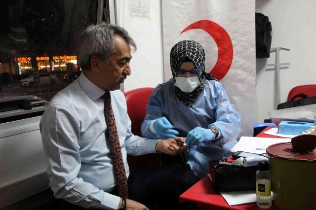 Batman'da Kızılay için düzenlenen 'Meydan okuma' kampanyasına büyük destek