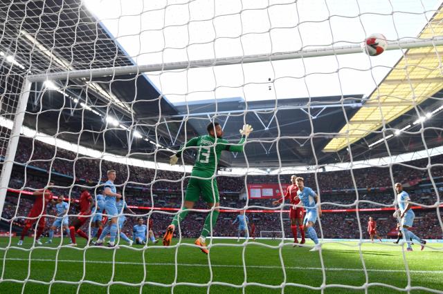 Manchester City ve Liverpool'dan futbol resitali! 5 gollü maçta finale yükselen takım belli oldu