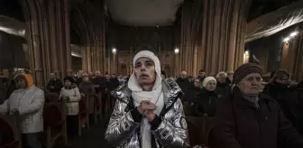 Ukrayna'da Ortodoks ve Katolik dini bayramları savaşın gölgesinde kutlanıyor