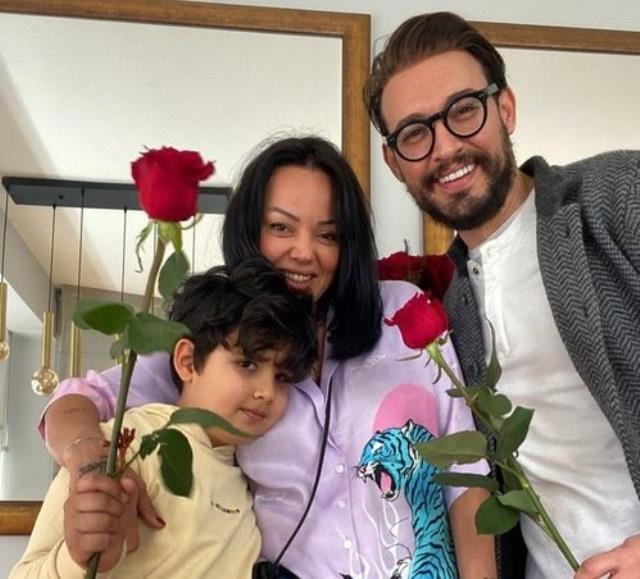 Eşinden Boşanan Danilo Zanna'nın yeni aşkı ortaya çıktı Eşinden Boşanan Danilo Zanna'nın yeni aşkı ortaya çıktı