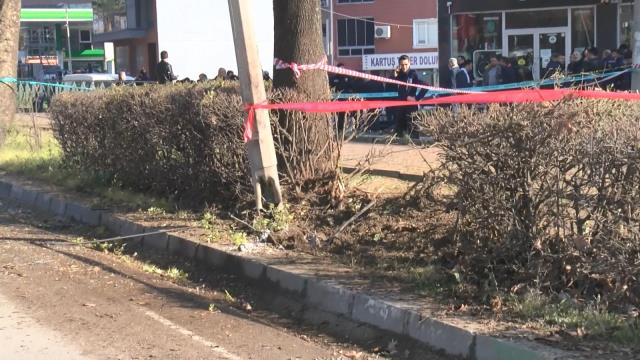 Bursa'da infaz koruma memurlarını taşıyan otobüse bombalı saldırı! İşte olay yerinden ilk görüntüler Bursa'da infaz koruma memurlarını taşıyan otobüse bombalı saldırı! İşte olay yerinden ilk görüntüler