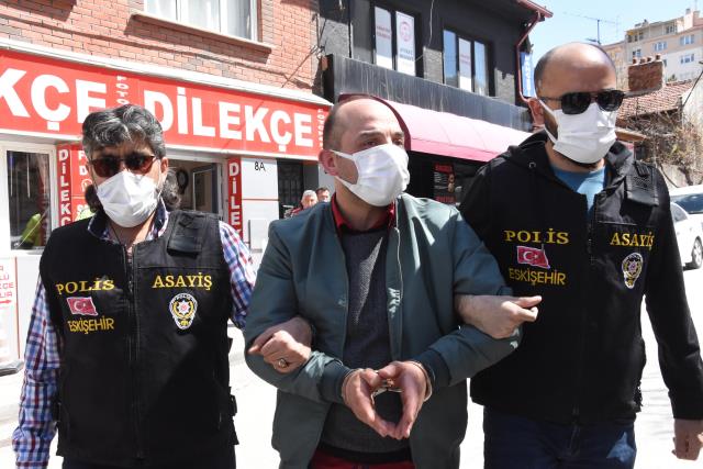 Kız yurduna giren şüpheli gözaltına alındı Kız yurduna giren şüpheli gözaltına alındı