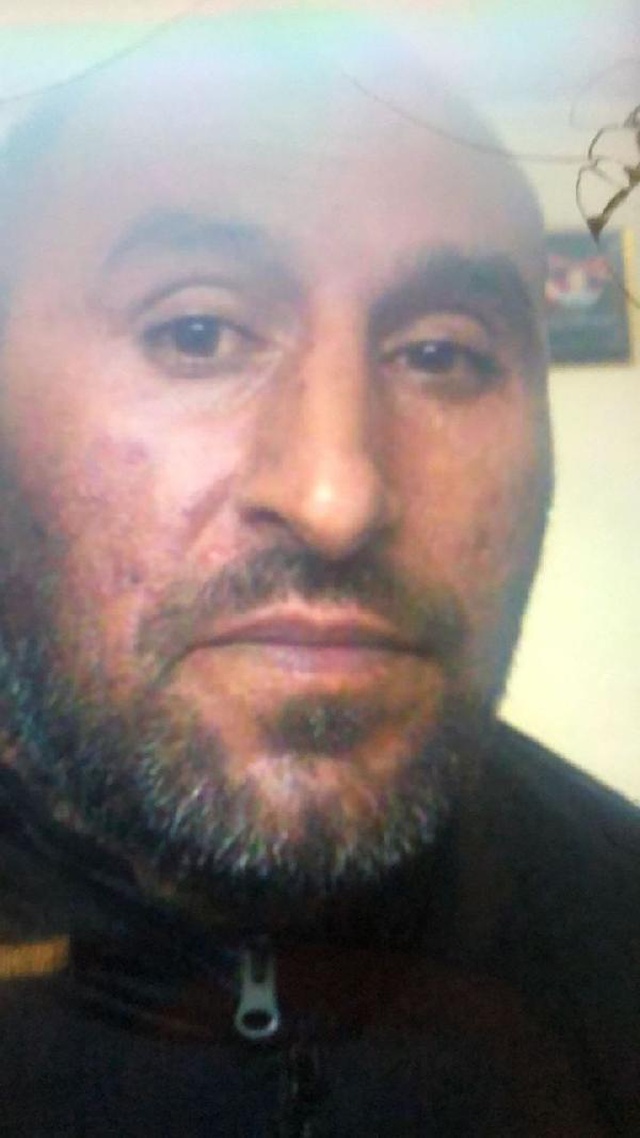 Boşanma aşamasındaki eşinin başına tek el ateş edip polise teslim oldu Boşanma aşamasındaki eşinin başına tek el ateş edip polise teslim oldu