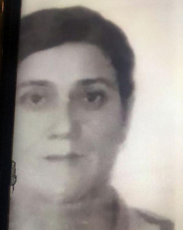 Boşanma aşamasındaki eşinin başına tek el ateş edip polise teslim oldu Boşanma aşamasındaki eşinin başına tek el ateş edip polise teslim oldu