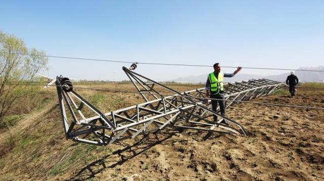 22 liralık cıvatanın çalınmasının milli servete zararı 500 bin lira oldu 22 liralık cıvatanın çalınmasının milli servete zararı 500 bin lira oldu