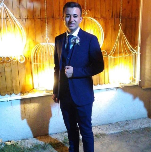 Son Dakika: Pençe-Kilit ve Fırat Kalkanı operasyonu bölgelerinden peş peşe acı haberler: 1 özel harekat polisi ve 1 teğmen şehit düştü Son Dakika: Pençe-Kilit ve Fırat Kalkanı operasyonu bölgelerinden peş peşe acı haberler: 1 özel harekat polisi ve 1 teğmen şehit düştü