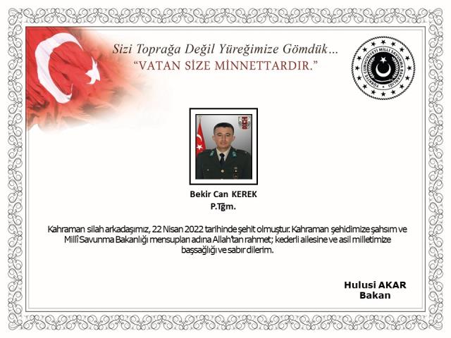 Son Dakika: Pençe-Kilit ve Fırat Kalkanı operasyonu bölgelerinden peş peşe acı haberler: 1 özel harekat polisi ve 1 teğmen şehit düştü Son Dakika: Pençe-Kilit ve Fırat Kalkanı operasyonu bölgelerinden peş peşe acı haberler: 1 özel harekat polisi ve 1 teğmen şehit düştü