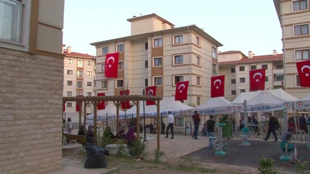 Son Dakika: Pençe-Kilit ve Fırat Kalkanı operasyonu bölgelerinden peş peşe acı haberler: 1 özel harekat polisi ve 1 teğmen şehit düştü Son Dakika: Pençe-Kilit ve Fırat Kalkanı operasyonu bölgelerinden peş peşe acı haberler: 1 özel harekat polisi ve 1 teğmen şehit düştü