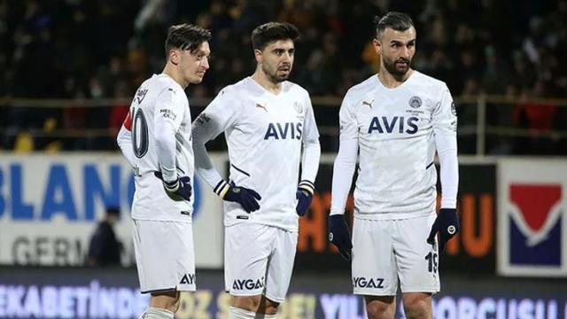 Son yılların en büyük bombası! Beşiktaş, Ozan Tufan'la anlaşmaya vardı