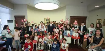 Kılıçdaroğlu: 'Ne Güzelsin 23 Nisan, Ne Güzelsiniz Türkiye'nin Evlatları'