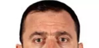 İstanbul'da Taşlı Saldırıya Uğrayan Polis Memuru Yüksekten Düşerek Şehit Oldu