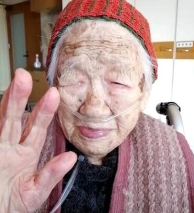 Dünyanın en yaşlı insanı hayatını kaybetti