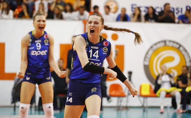 Nefes kesen maç! Sultanlar Ligi'nde finalin adı bir kez daha Vakıfbank-Fenerbahçe