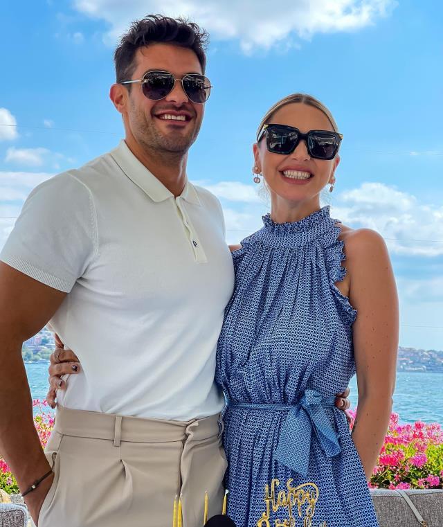 Mehmet Dinçerler aşk dolu bir paylaşım yaptı, Hadise'den yorum gecikmedi