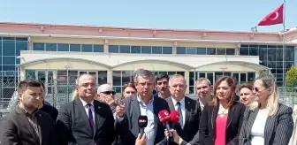 CHP Grup Başkanvekili Özel, Osman Kavala'yı cezaevinde ziyaret etti