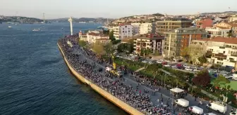 Geleneksel Büyük Üsküdar İftarı sahil boyunca 2 kilometre uzunlukta kuruldu