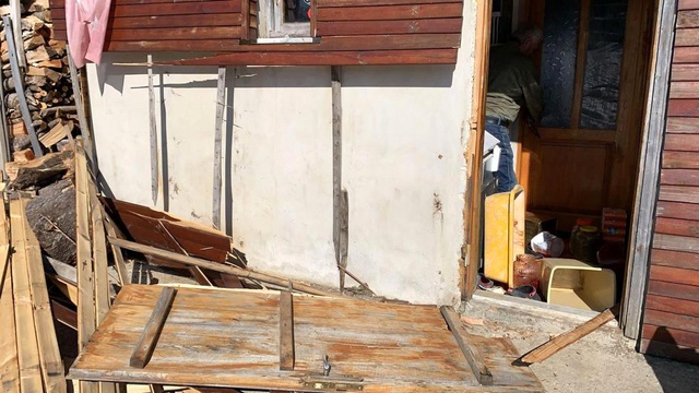 Aç kalan ayılar yayladaki işletmenin altını üstüne getirdi Aç kalan ayılar yayladaki işletmenin altını üstüne getirdi
