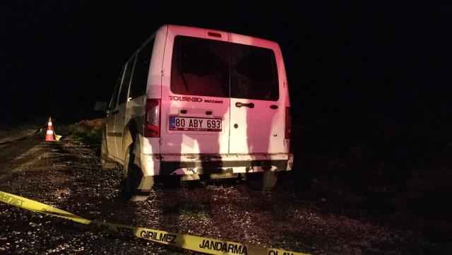 Baba dehşeti: Eşini ve oğlunu öldürdü