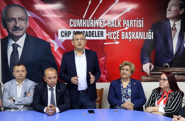 CHP'li Özel, gönlünden geçen cumhurbaşkanı adayı açık etti: Türkiye'ye büyük fayda sağlar CHP'li Özel, gönlünden geçen cumhurbaşkanı adayı açık etti: Türkiye'ye büyük fayda sağlar