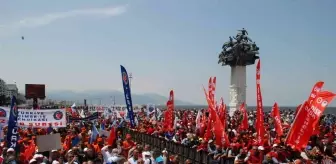 İzmir'de 1 Mayıs kutlamaları devam ediyor