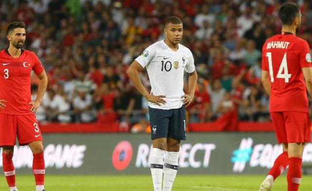 Dünyanın merakla beklediği imza atılıyor! Kylian Mbappe'nin yeni takımı belli oldu