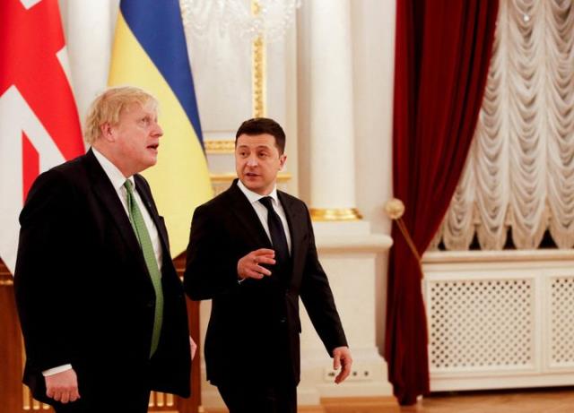 İngiltere'den Ukrayna'ya 300 milyon sterlinlik yardım sözü İngiltere'den Ukrayna'ya 300 milyon sterlinlik yardım sözü