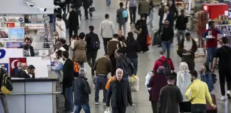 AŞTİ'de bayram dönüşü hareketliliği