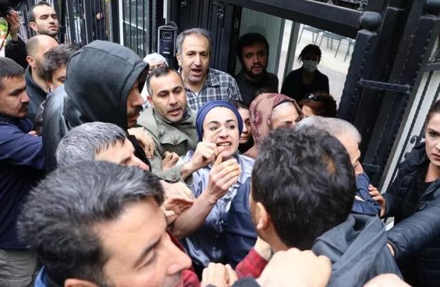 HDP Genel Merkezi önünde ikinci gerginlik HDP Genel Merkezi önünde ikinci gerginlik