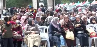 Yunus Emre vefatının 701'inci yılında kabri başında anıldı