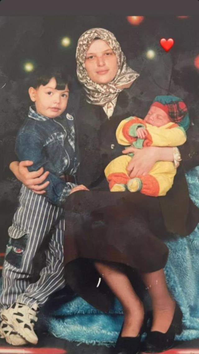 10 yıl önce annesini kaybetmişti! Merih Demiral'dan duygusal Anneler Günü paylaşımı