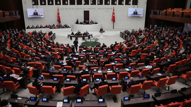 3600 ek göstergede geri sayım! Milyonlarca çalışan gözünü yarınki toplantıya çevirdi