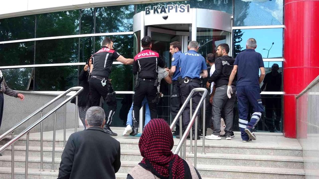 Son dakika haberi... Gözaltındaki genç adliyede intihar etti Son dakika haberi... Gözaltındaki genç adliyede intihar etti