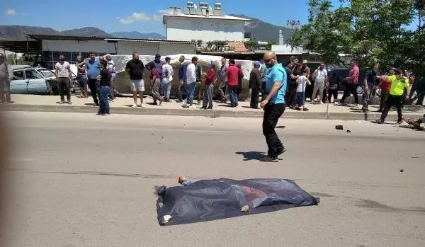 Son dakika haberi: MUĞLA'DAKİ KAZADA 2 MOTOSİKLET SÜRÜCÜSÜ ÖLDÜ