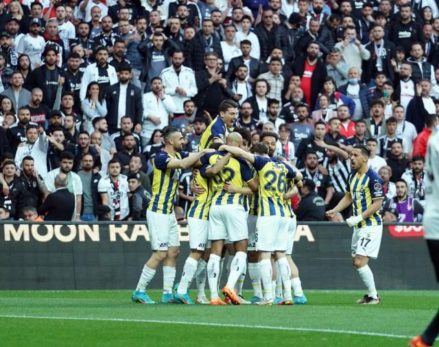 Sezonun son derbisi nefes kesti! Beşiktaş ile Fenerbahçe puanları paylaştı Sezonun son derbisi nefes kesti! Beşiktaş ile Fenerbahçe puanları paylaştı