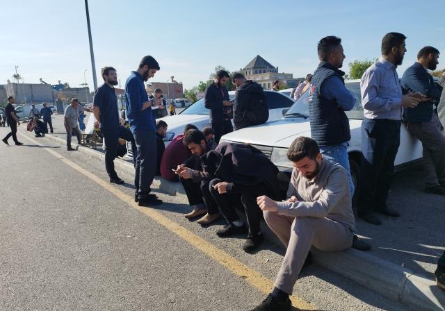 Alparslan Kuytul gözaltına alındı! Haberi alan Furkan Vakfı üyeleri adliyeye koştu Alparslan Kuytul gözaltına alındı! Haberi alan Furkan Vakfı üyeleri adliyeye koştu