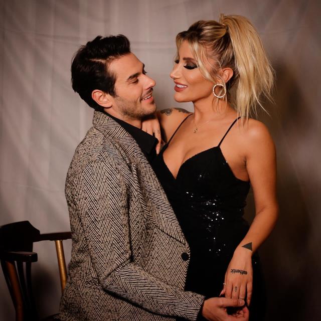 İrem Derici, ihanet yüzünden ayrıldığı Cem Belevi'ye öfke kustu: Çeyrek popçu, sefil hayatında konser dilen İrem Derici, ihanet yüzünden ayrıldığı Cem Belevi'ye öfke kustu: Çeyrek popçu, sefil hayatında konser dilen