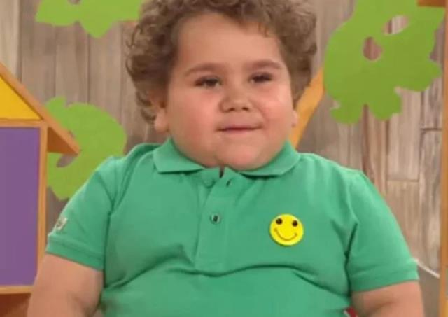 İştahına düşkünlüğüyle bilinen Çitos Efe'nin son hali sevenlerini şaşırttı İştahına düşkünlüğüyle bilinen Çitos Efe'nin son hali sevenlerini şaşırttı