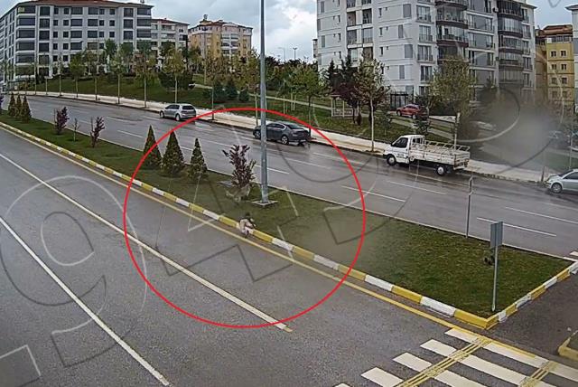 Sahipsiz köpekler 14 yaşındaki Metehan'ın dalağını ve böbreğini parçalamıştı! O anların kamera görüntüleri çıktı