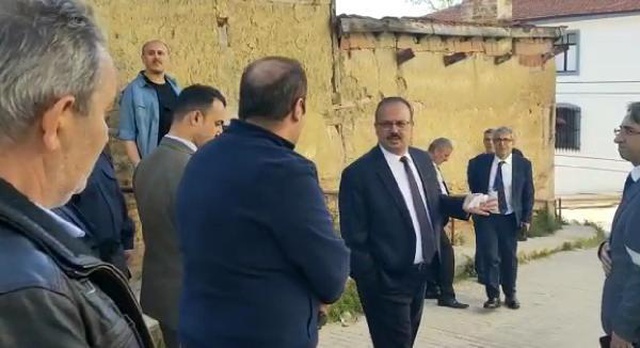 Vali Canpolat'tan Celal Bayar'ın evinin restorasyonunu gecikmesine sert tepki: Beni ağır konuşturmayın