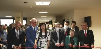 'Japonya'dan Esintiler' sergisinin açılışı Zeki Müren şarkılarıyla yapıldı