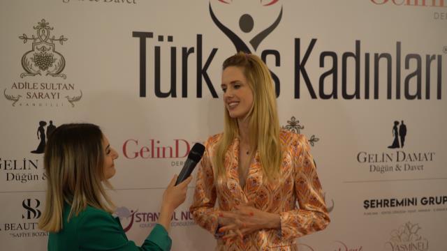 Girişimci iş kadınları töreninde Haberler.com Genel Yayın Yönetmenine anlamlı plaket