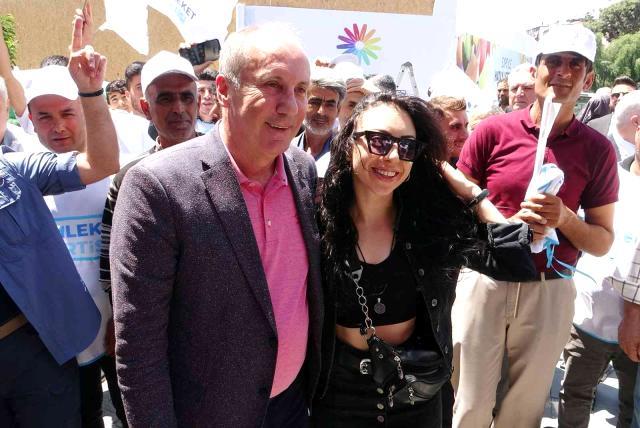 Muharrem İnce Hatay'da Cumhurbaşkanı Erdoğan'ı eleştirdi: Cebinizden aldığı parayı bankaların kasasına koyuyor Muharrem İnce Hatay'da Cumhurbaşkanı Erdoğan'ı eleştirdi: Cebinizden aldığı parayı bankaların kasasına koyuyor