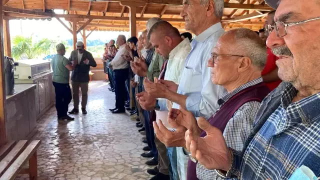 Telefonu şarja takarken akıma kapılan genç yaşamını yitirdi Telefonu şarja takarken akıma kapılan genç yaşamını yitirdi